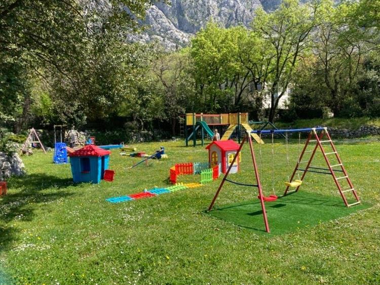 Apartments Fantasy Kotor Eksteriør billede