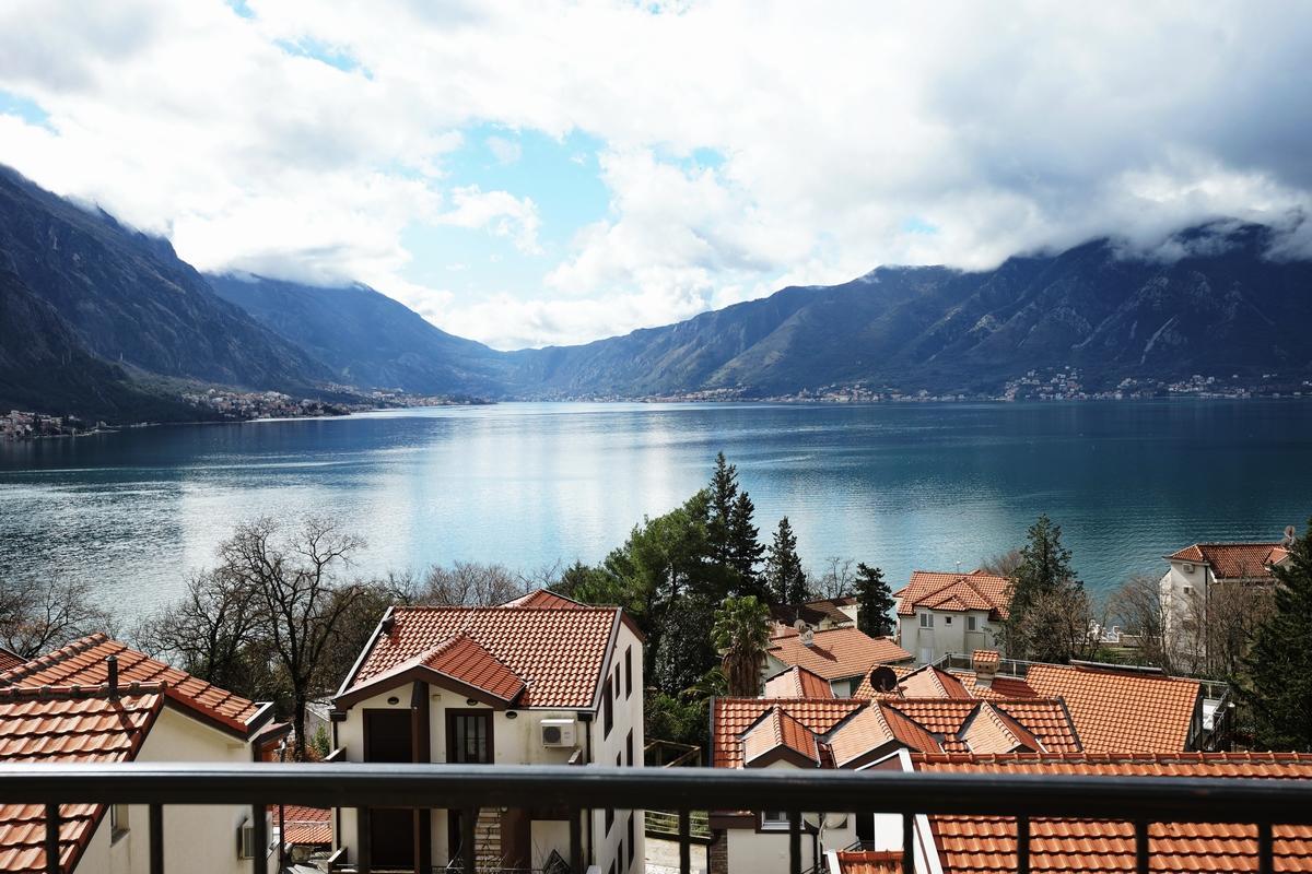 Apartments Fantasy Kotor Eksteriør billede